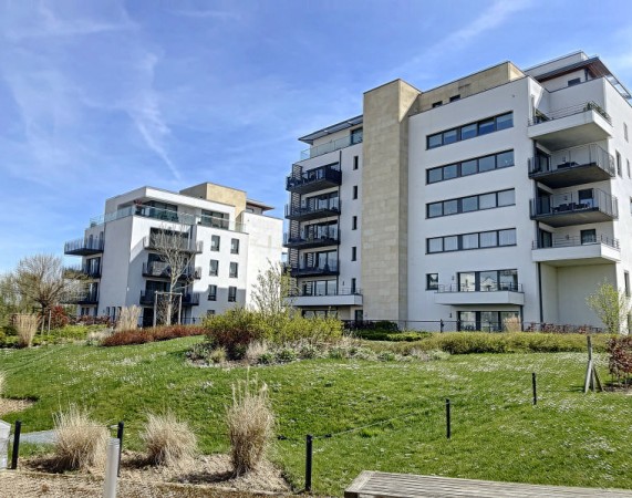 Façade